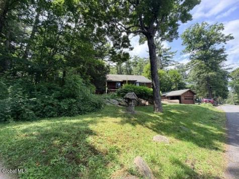 132 Seelye Road Queensbury NY 12804