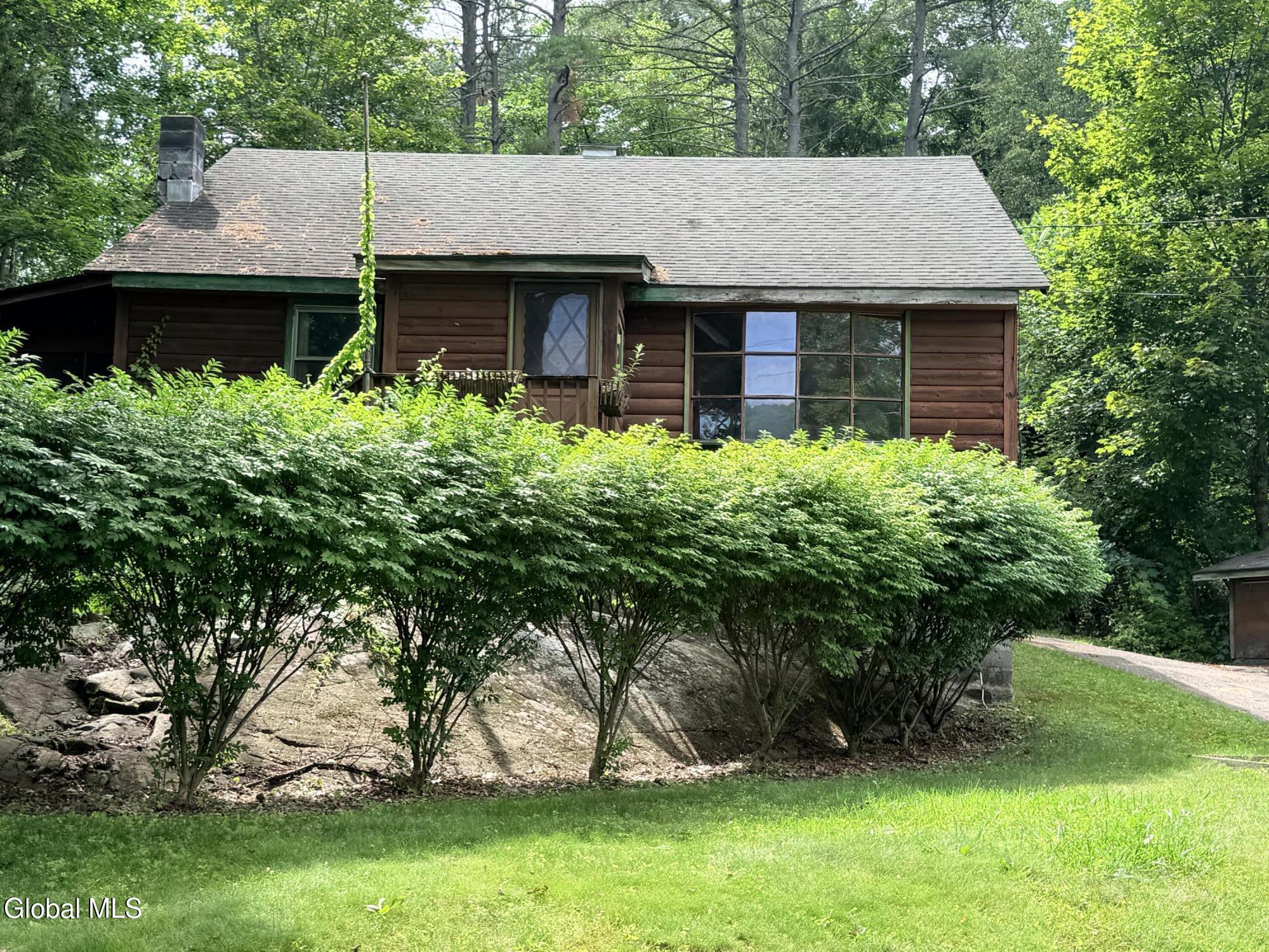 132 Seelye Road Queensbury NY 12804
