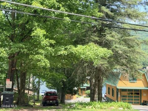 132 Seelye Road Queensbury NY 12804