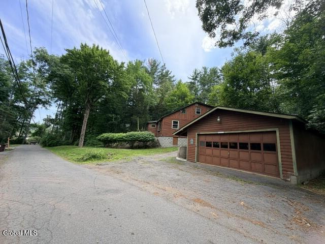 132 Seelye Road Queensbury NY 12804