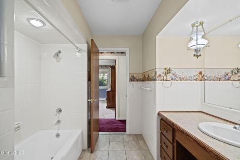 11 Weiser Street Glenmont NY 12077