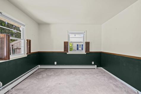 11 Weiser Street Glenmont NY 12077