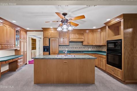11 Weiser Street Glenmont NY 12077