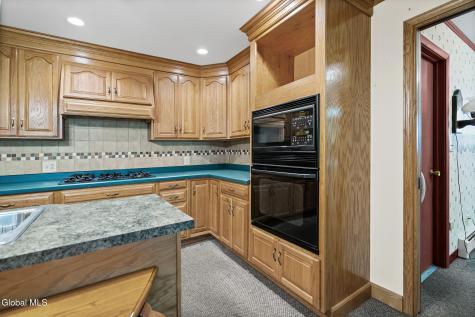 11 Weiser Street Glenmont NY 12077