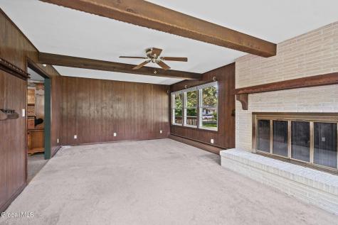 11 Weiser Street Glenmont NY 12077