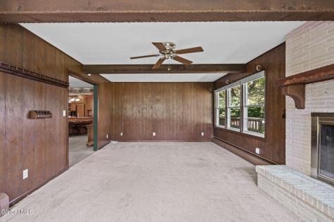 11 Weiser Street Glenmont NY 12077