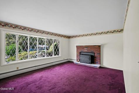 11 Weiser Street Glenmont NY 12077