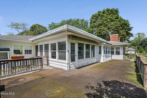 11 Weiser Street Glenmont NY 12077