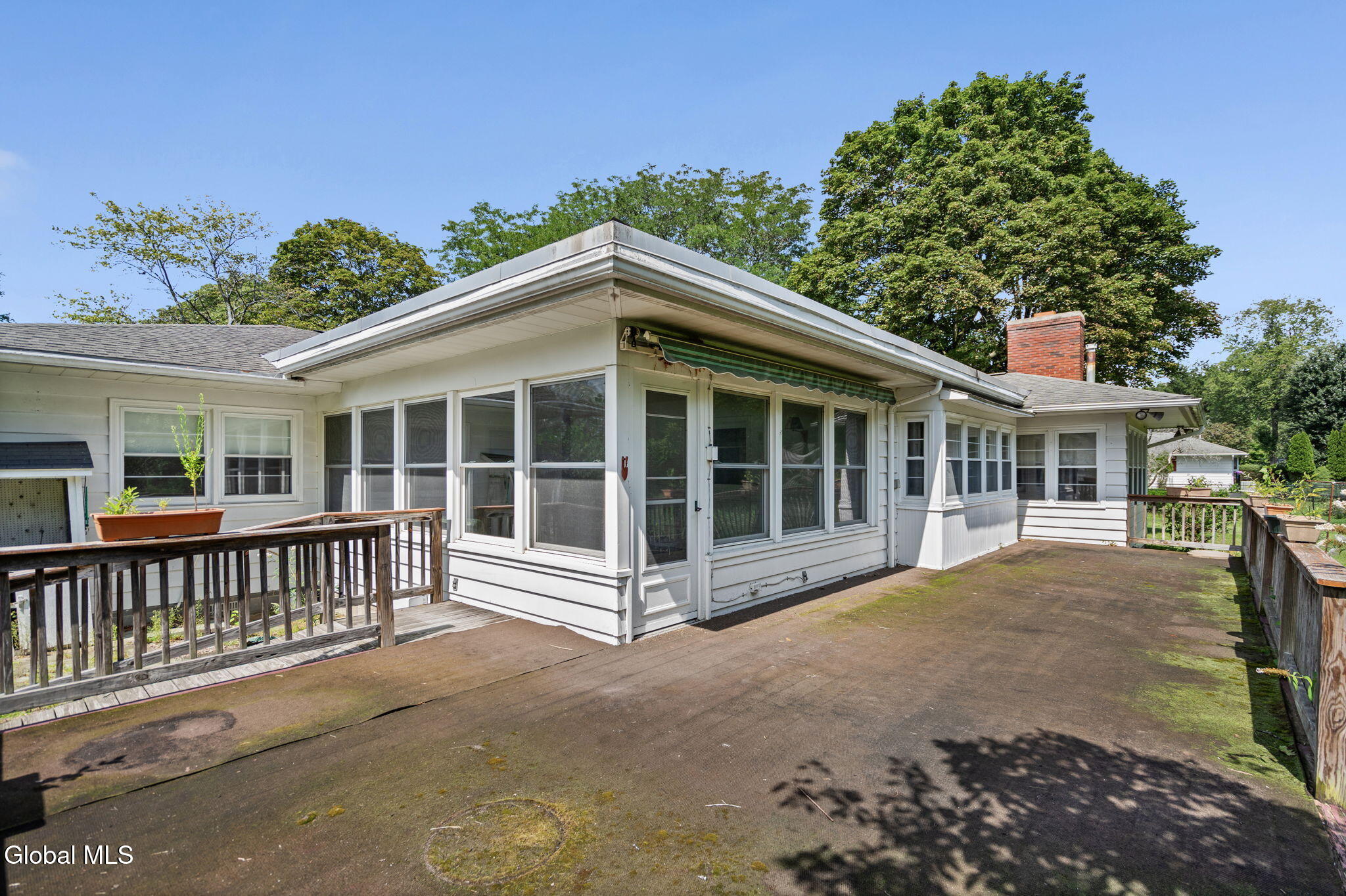 11 Weiser Street Glenmont NY 12077