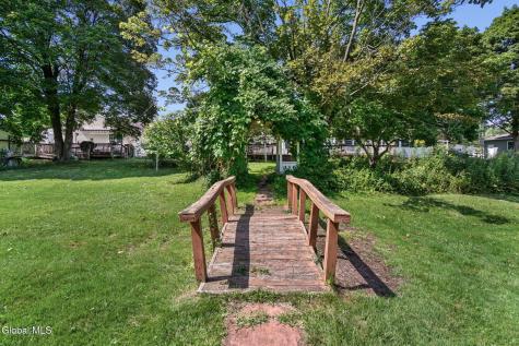 11 Weiser Street Glenmont NY 12077