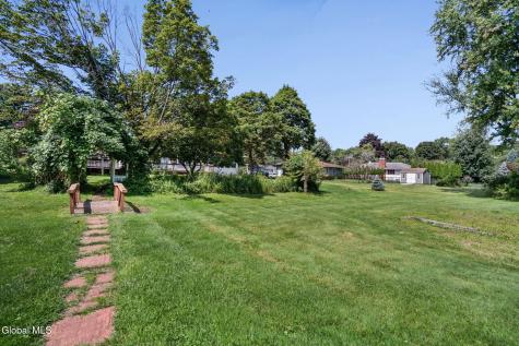 11 Weiser Street Glenmont NY 12077