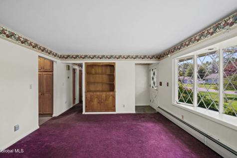 11 Weiser Street Glenmont NY 12077
