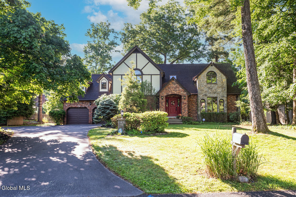 482 Spring Hollow Court Albany NY 12203