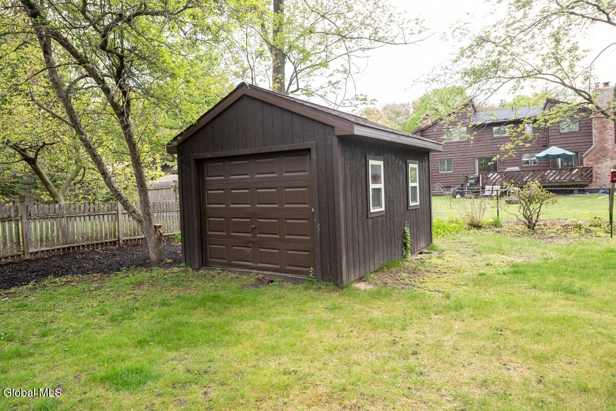 482 Spring Hollow Court Albany NY 12203