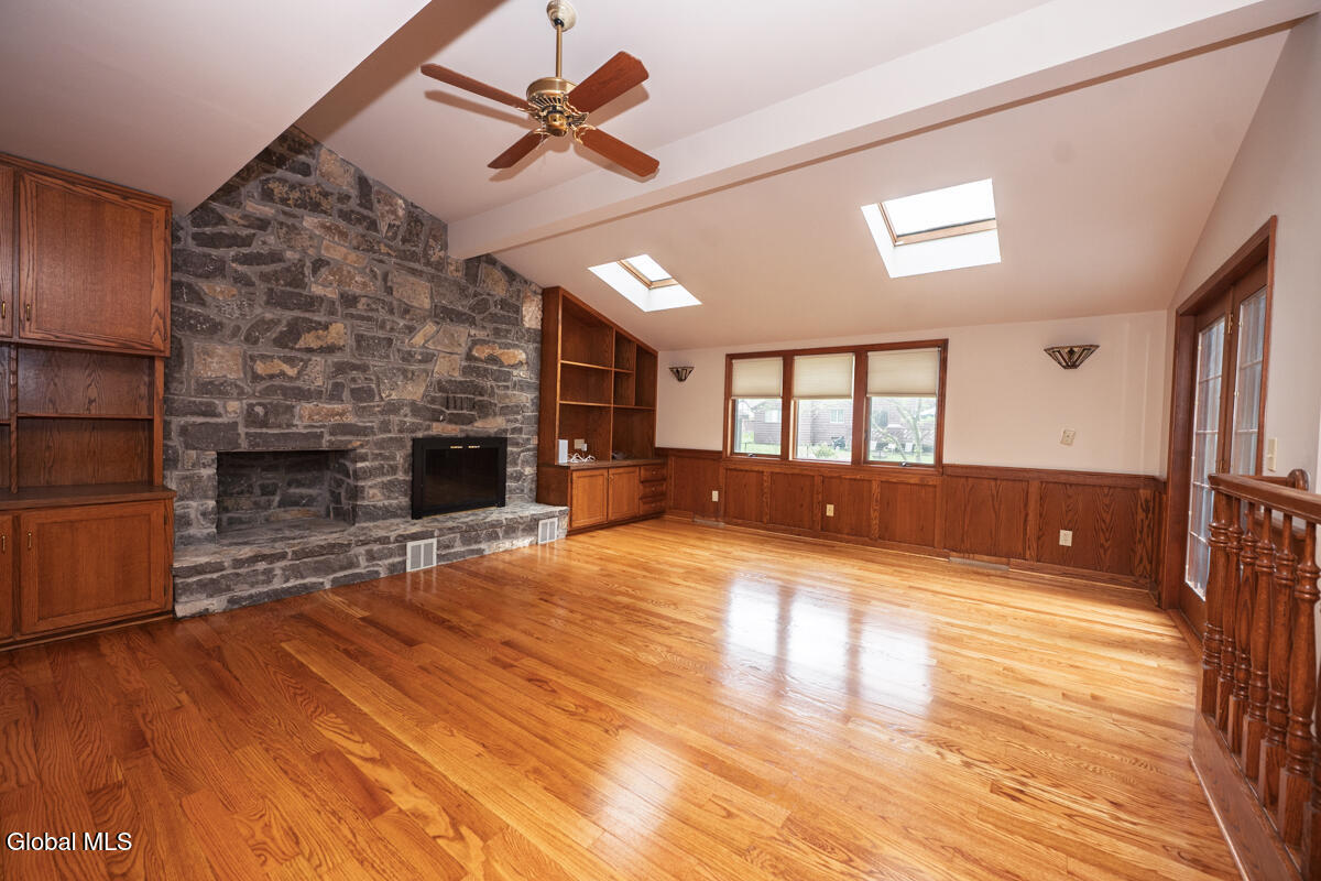 482 Spring Hollow Court Albany NY 12203