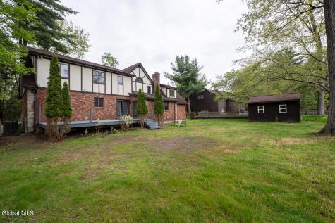 482 Spring Hollow Court Albany NY 12203