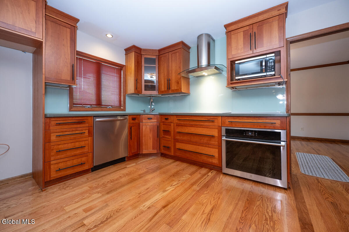 482 Spring Hollow Court Albany NY 12203