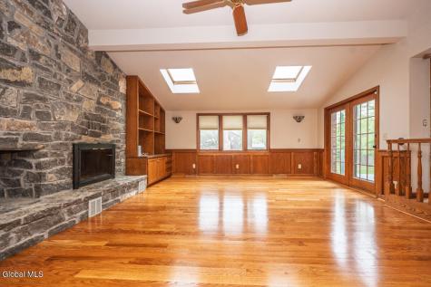 482 Spring Hollow Court Albany NY 12203