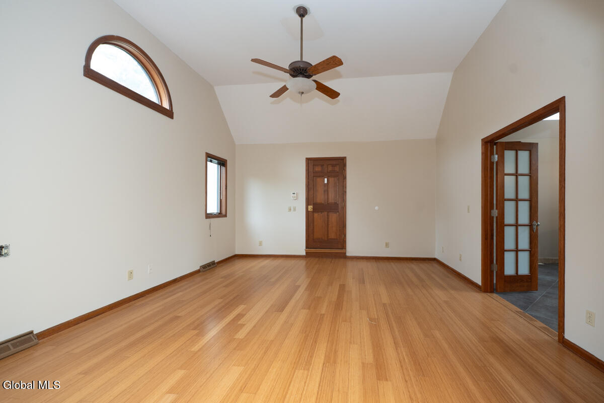 482 Spring Hollow Court Albany NY 12203