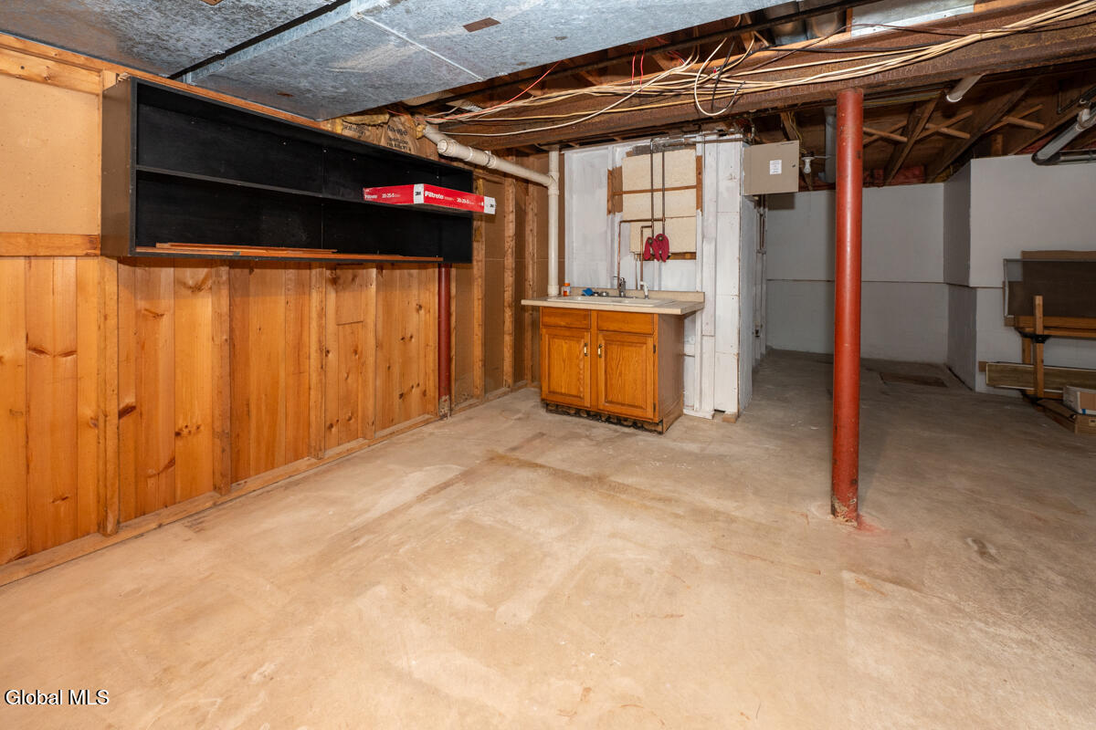482 Spring Hollow Court Albany NY 12203