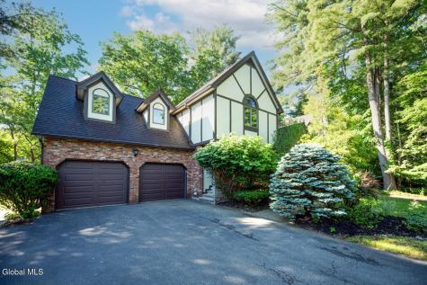 482 Spring Hollow Court Albany NY 12203