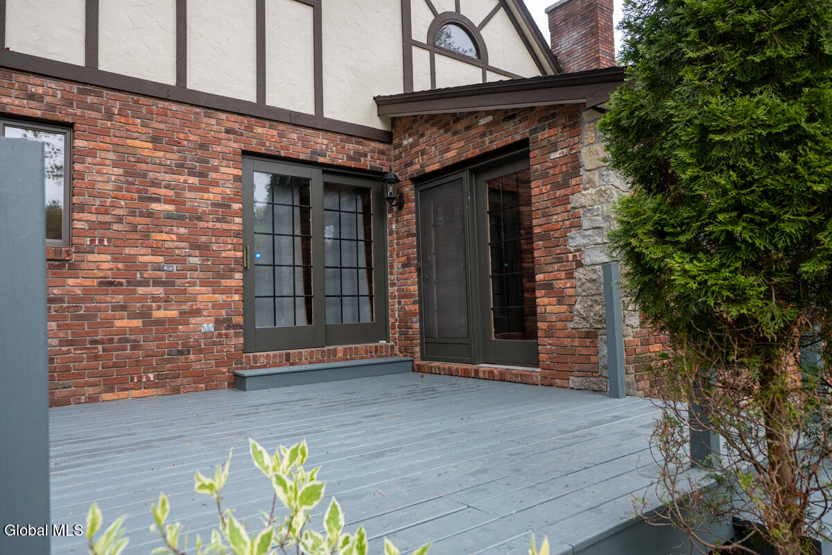 482 Spring Hollow Court Albany NY 12203