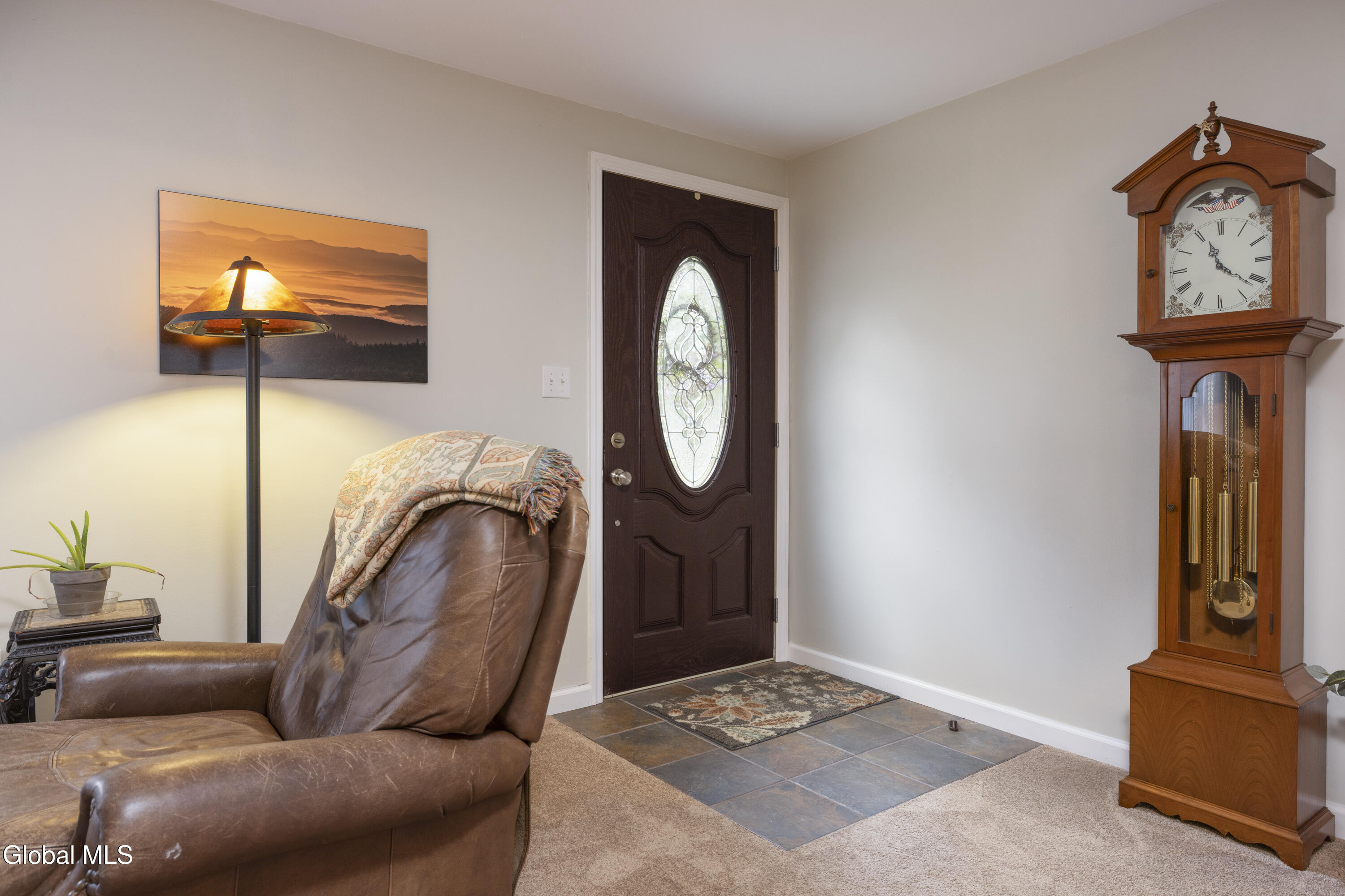 17 Queen Diana Lane Queensbury NY 12804