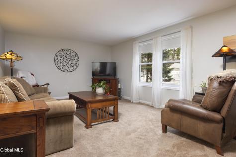 17 Queen Diana Lane Queensbury NY 12804