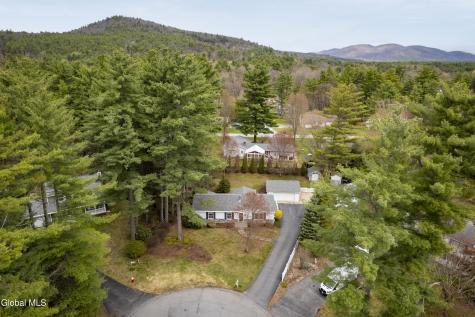 17 Queen Diana Lane Queensbury NY 12804