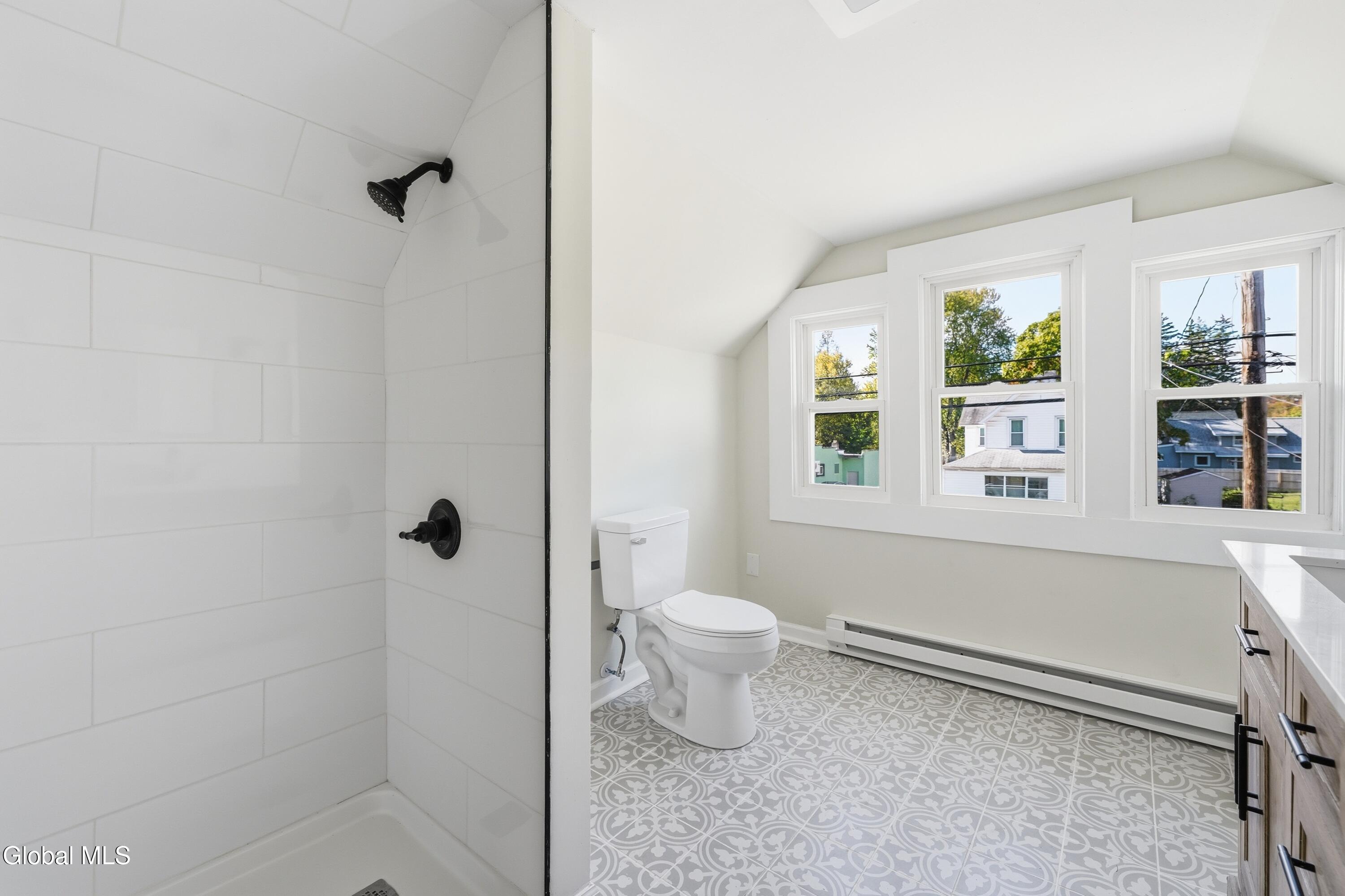 1512 Helderberg Avenue Rotterdam NY 12306