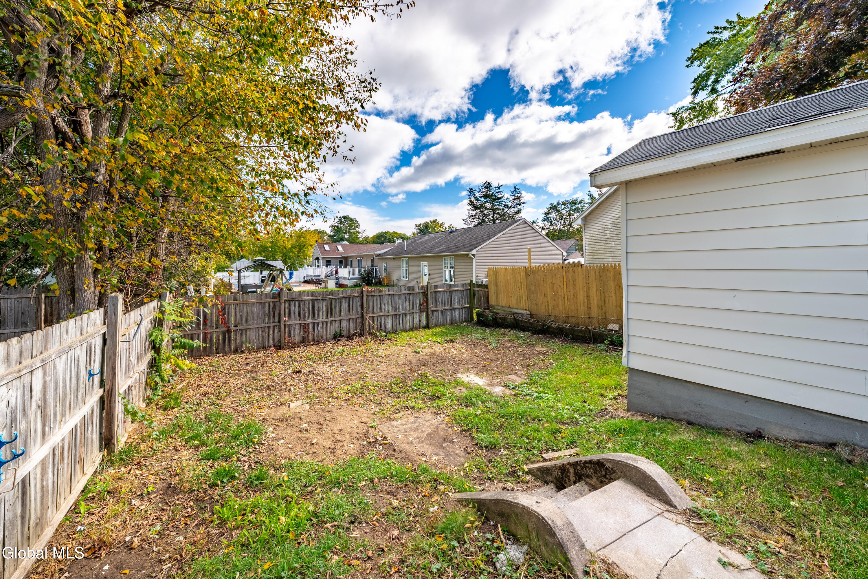 1512 Helderberg Avenue Rotterdam NY 12306