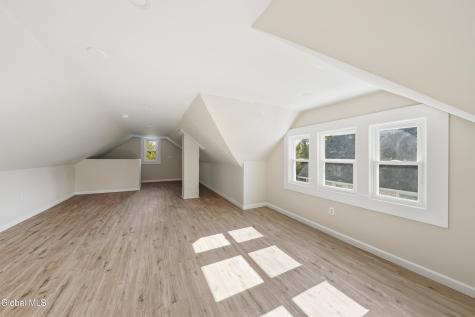 1512 Helderberg Avenue Rotterdam NY 12306