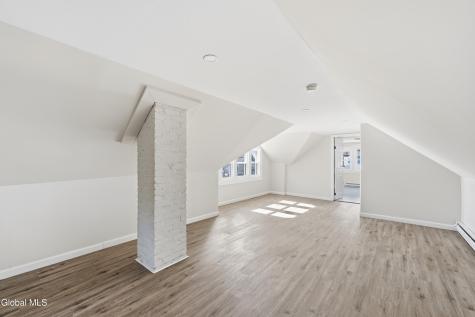 1512 Helderberg Avenue Rotterdam NY 12306