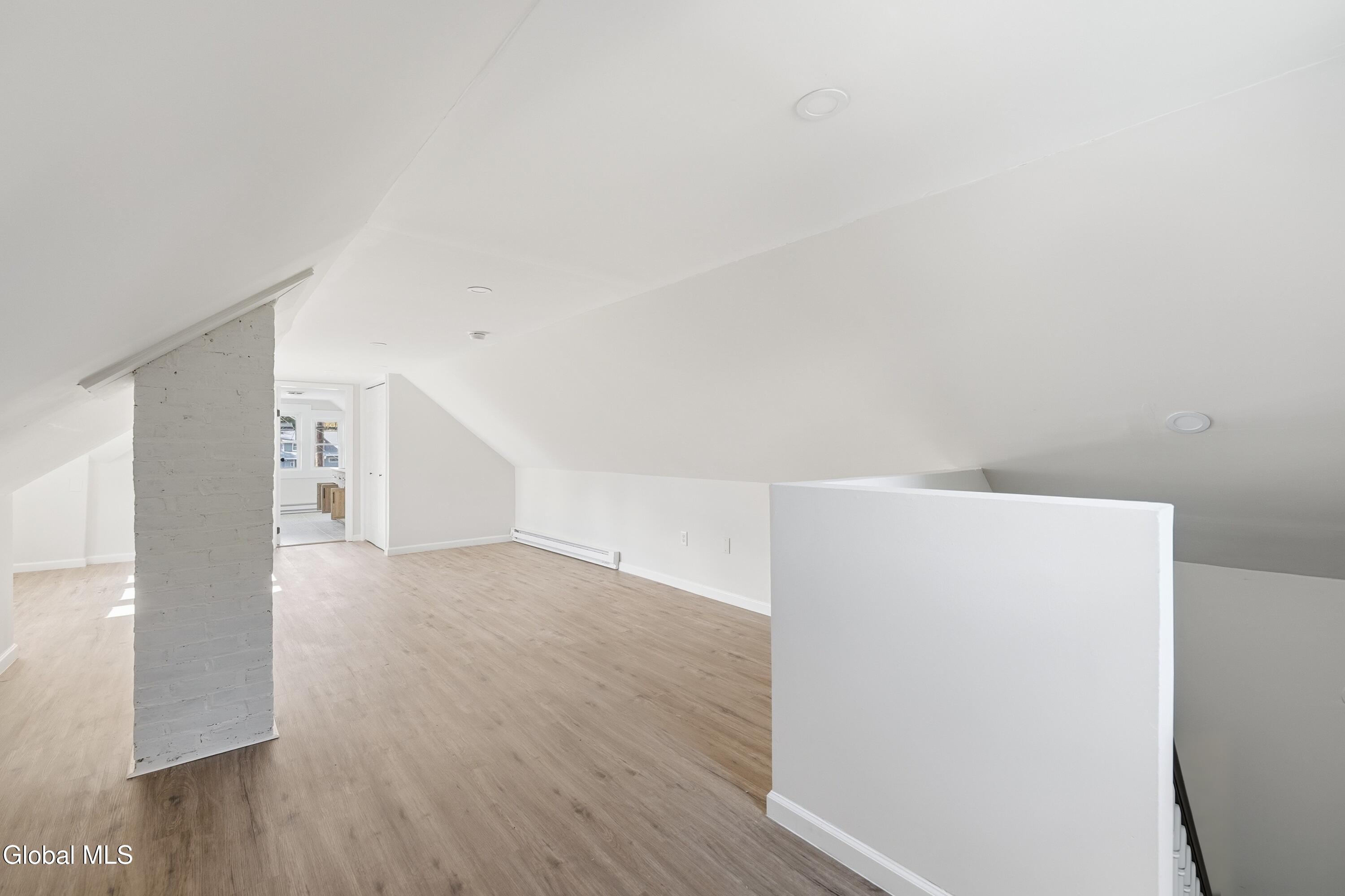 1512 Helderberg Avenue Rotterdam NY 12306