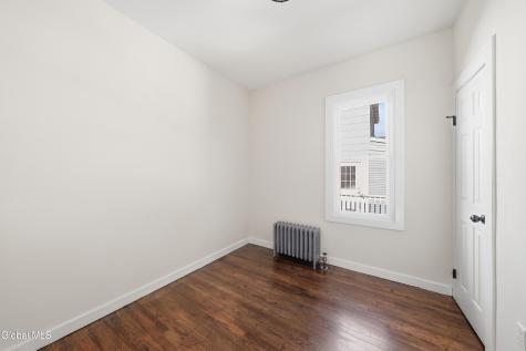 1512 Helderberg Avenue Rotterdam NY 12306
