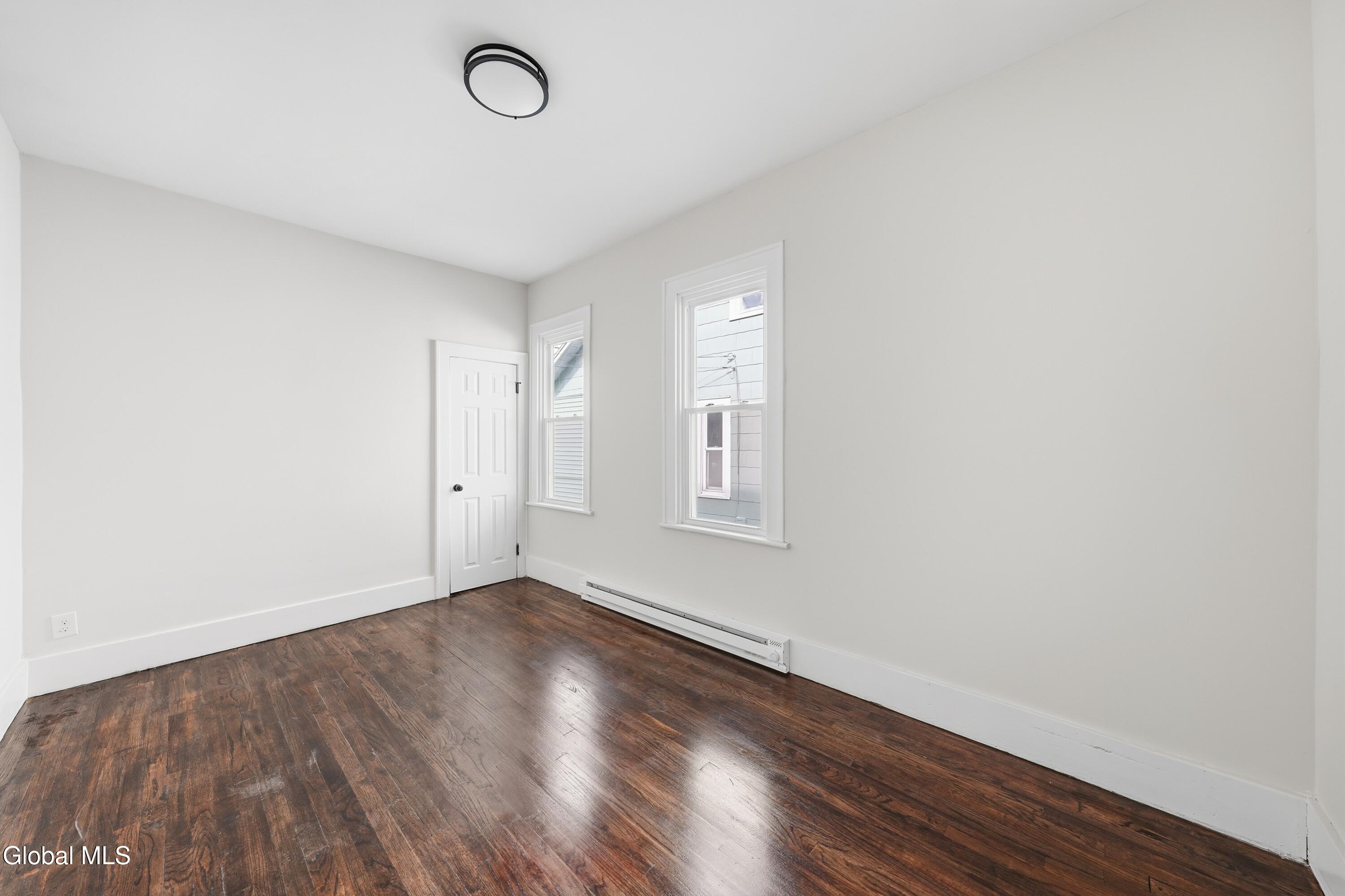 1512 Helderberg Avenue Rotterdam NY 12306