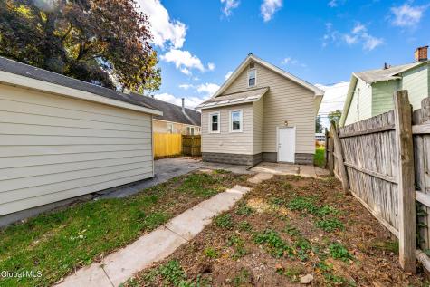 1512 Helderberg Avenue Rotterdam NY 12306
