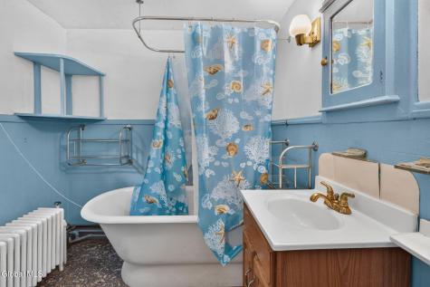 21 Acker Avenue Wynantskill NY 12198