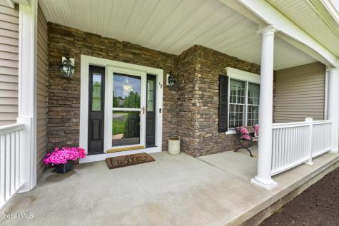 19 Addison Way Rexford NY 12148