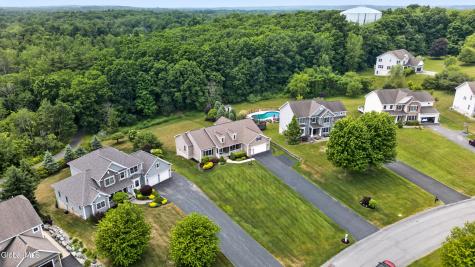 19 Addison Way Rexford NY 12148