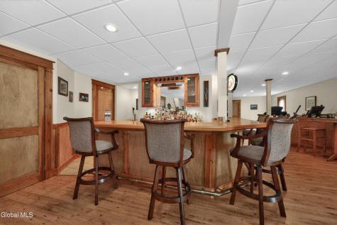 19 Addison Way Rexford NY 12148