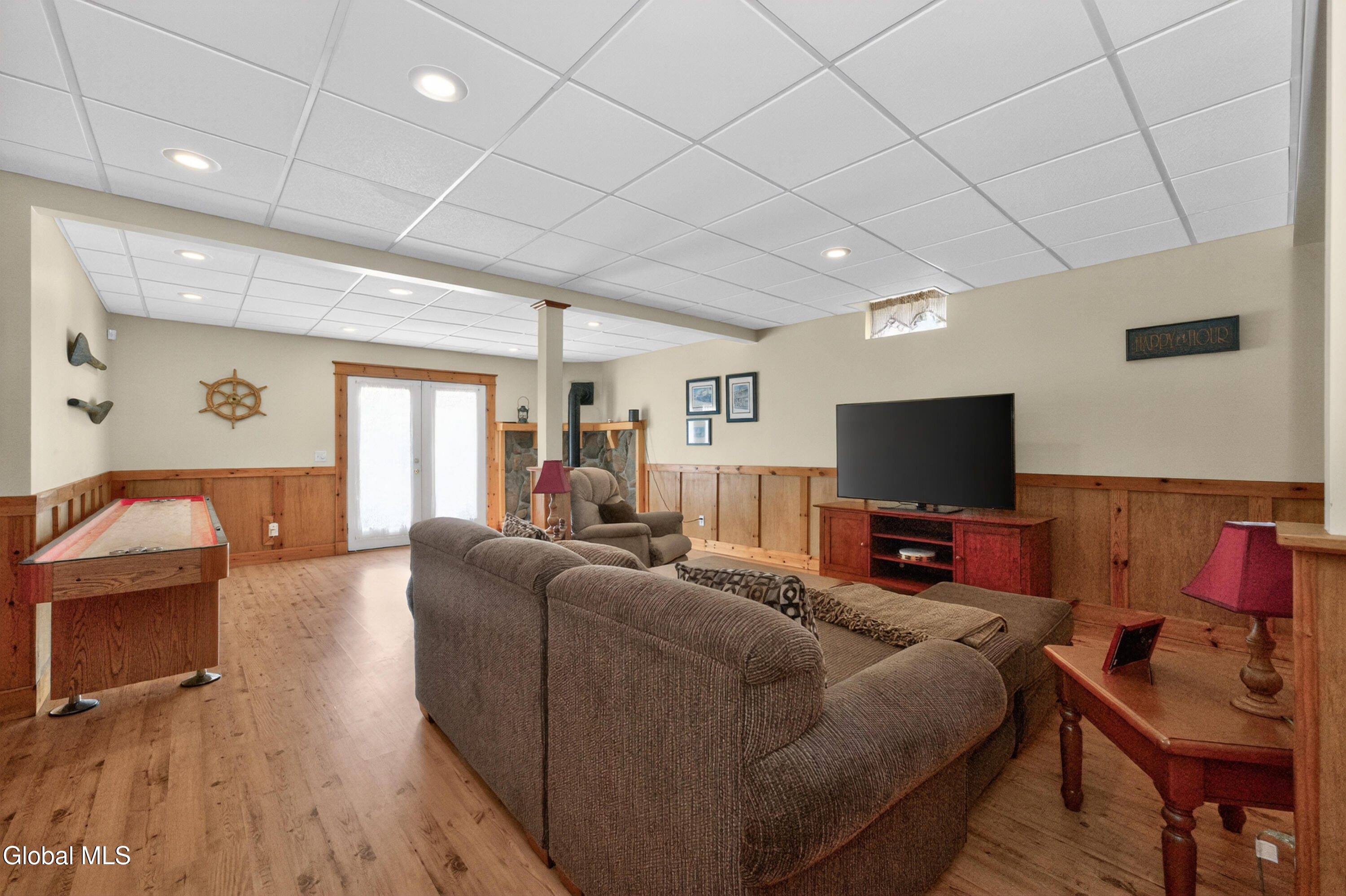 19 Addison Way Rexford NY 12148