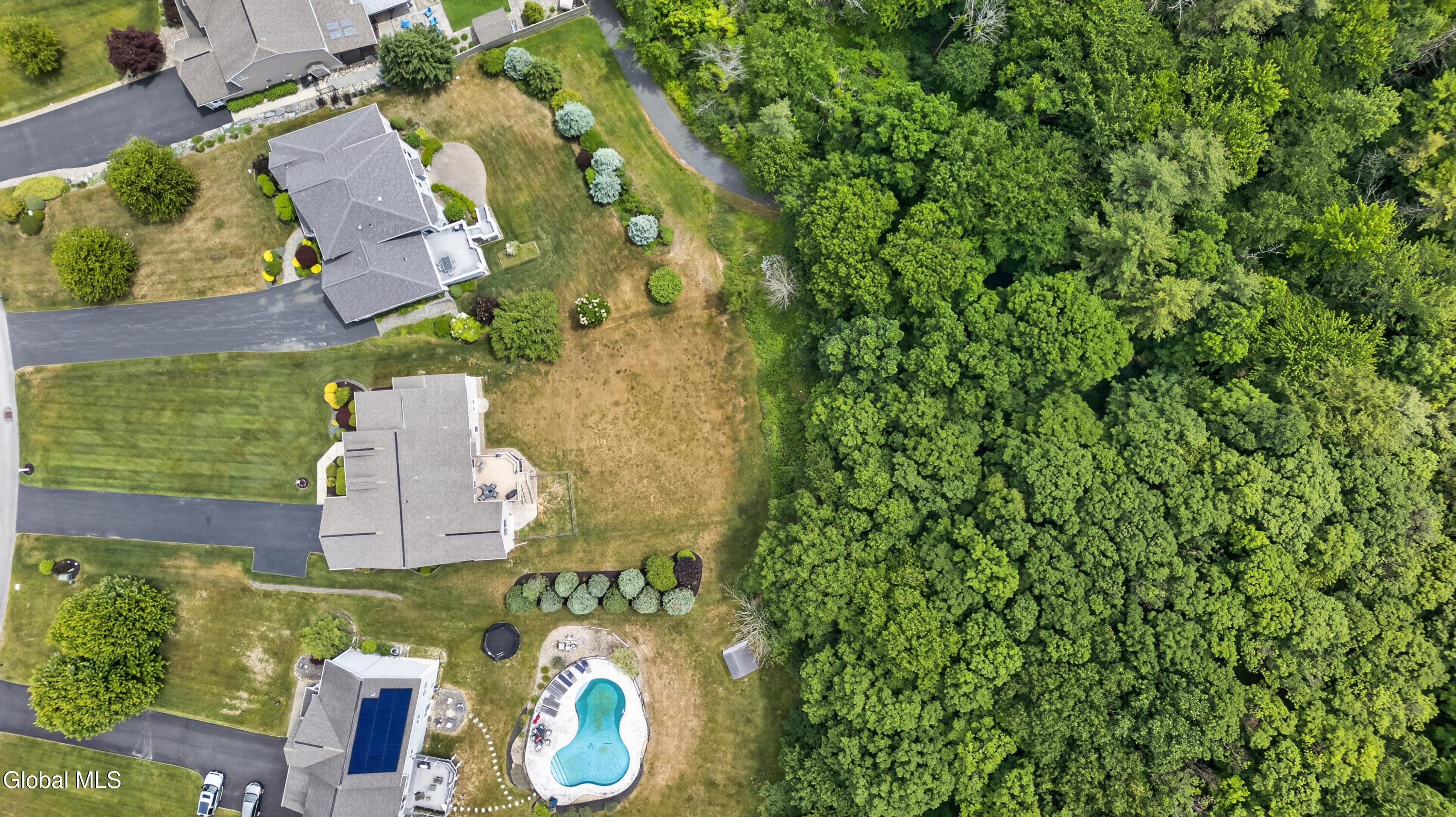 19 Addison Way Rexford NY 12148