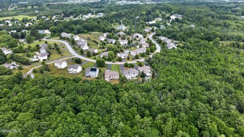 19 Addison Way Rexford NY 12148