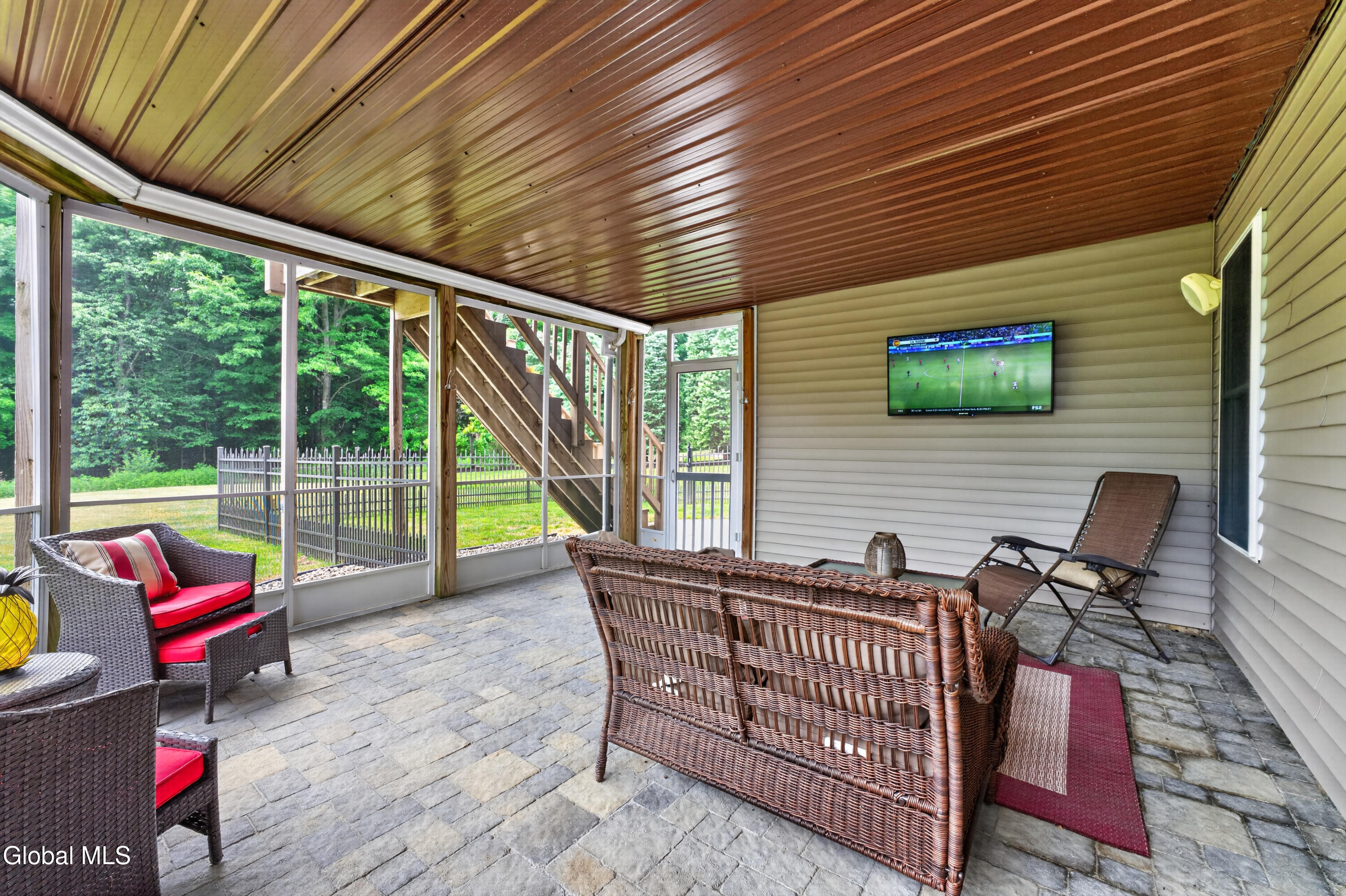 19 Addison Way Rexford NY 12148
