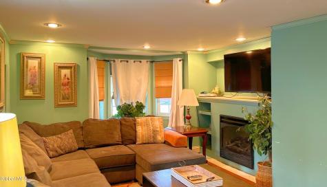 136 Jefferson Street Saratoga Springs NY 12866
