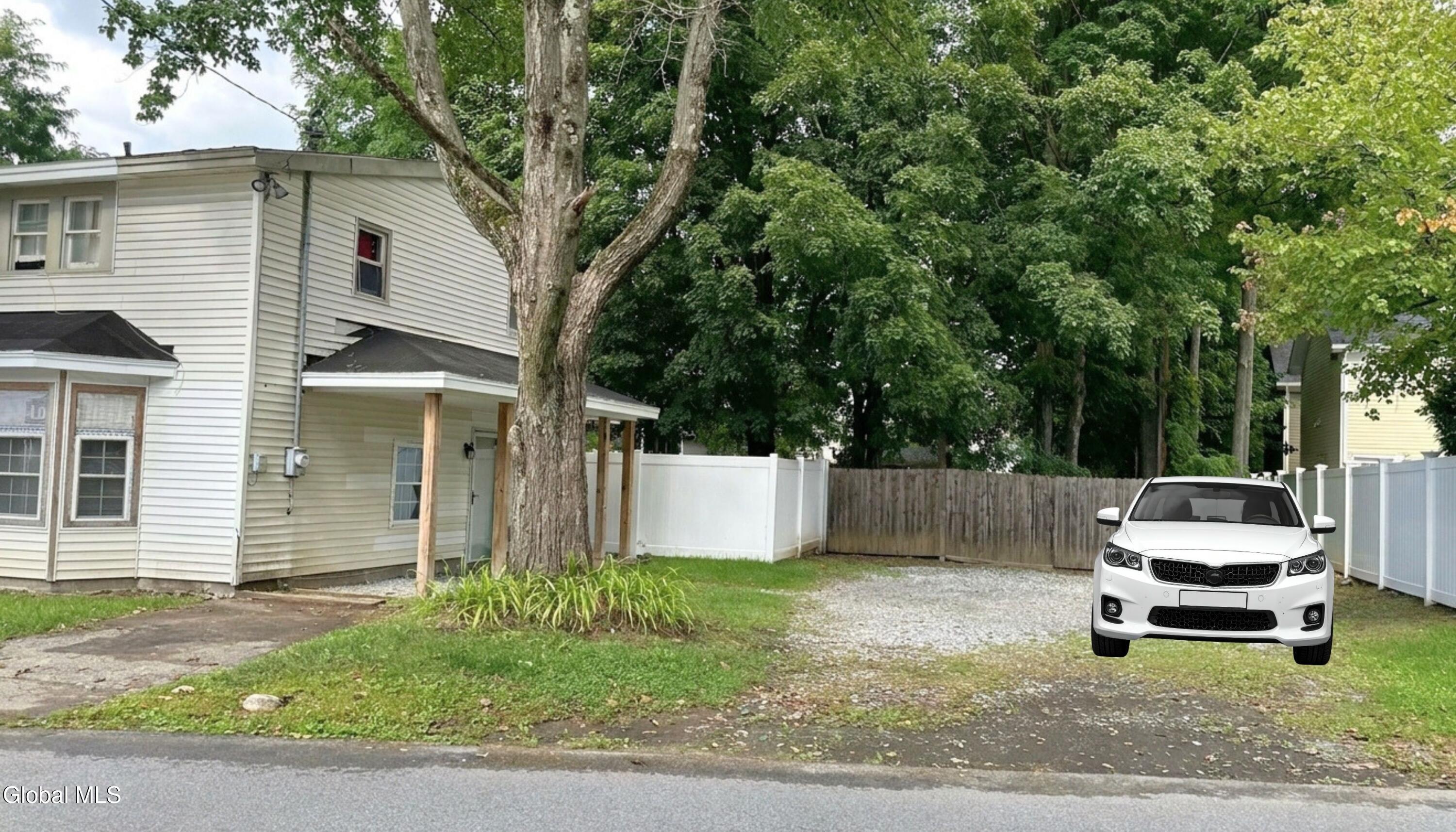 136 Jefferson Street Saratoga Springs NY 12866