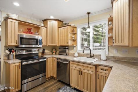 15 Jerome Lane South Glens Falls NY 12803