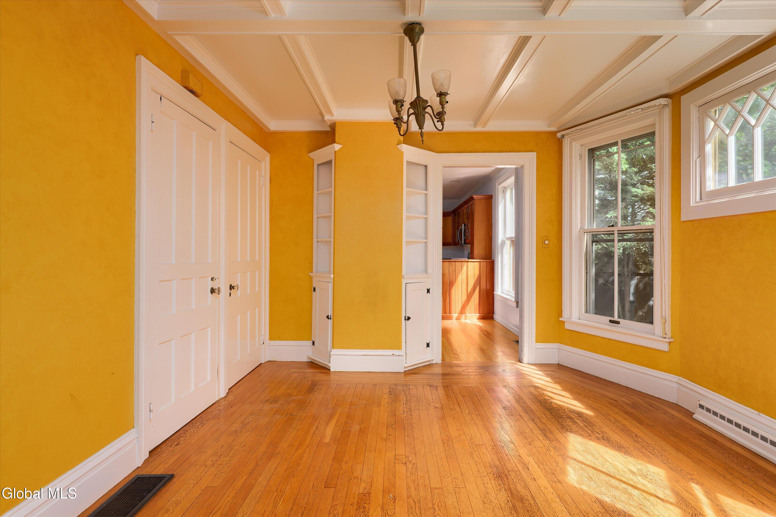 157 Spring Street Saratoga Springs NY 12866