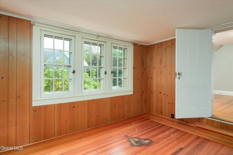 157 Spring Street Saratoga Springs NY 12866